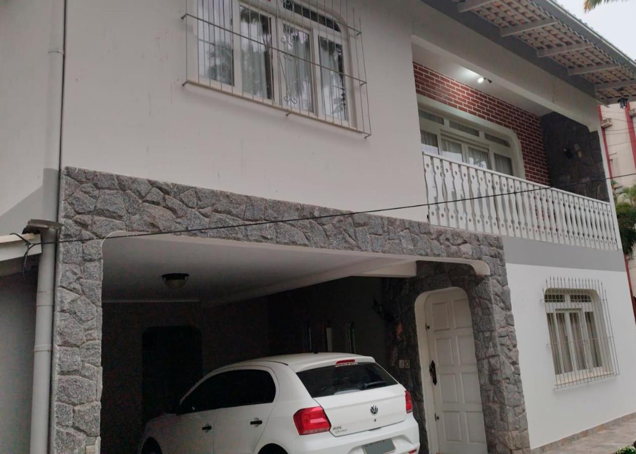 Apartment Casa De 2 Pavimentos Inteira Com Garagem